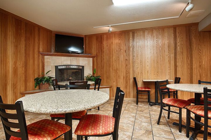 Best Western Plus Humboldt Bay Inn