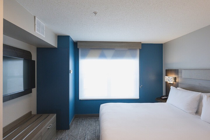 Room 57 of 145
