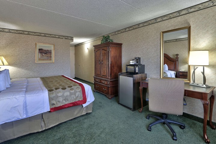 Room 34 of 64