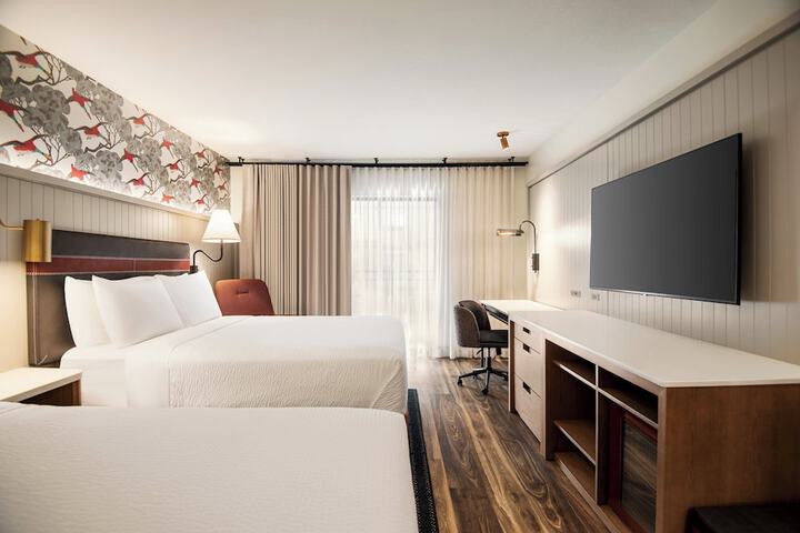 Room 14 of 29