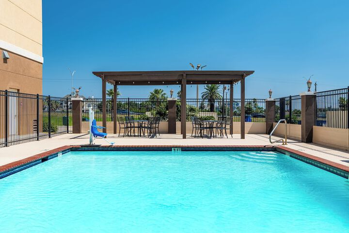 Pool 5 of 45