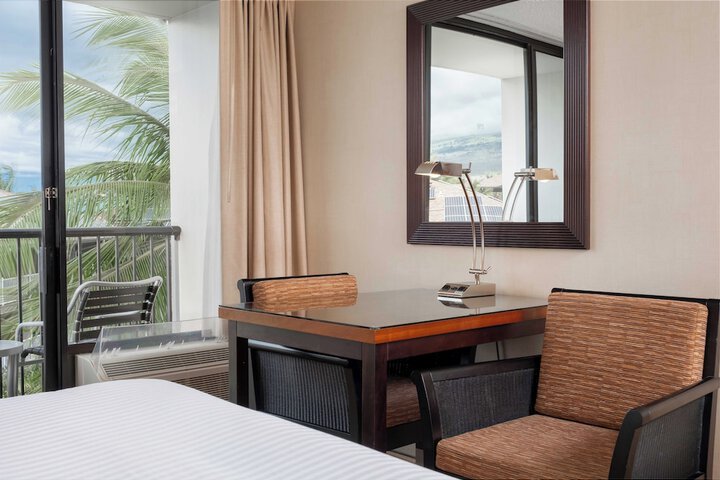 Maui Coast Hotel