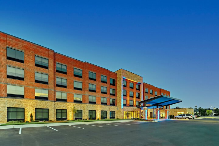 Hotel 6 of 78