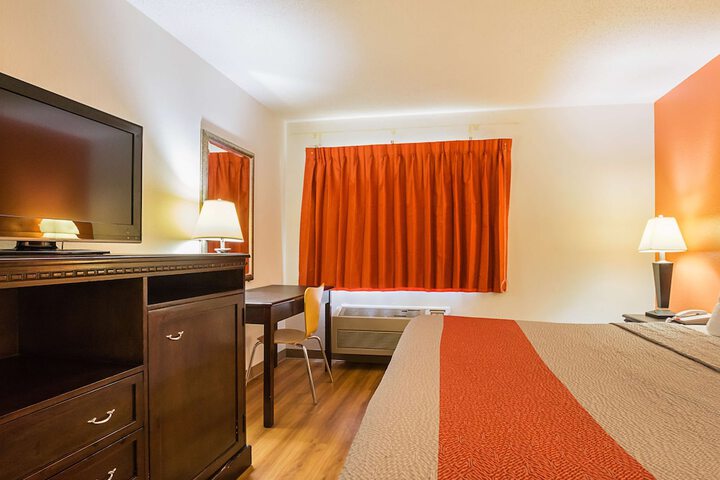 Room 12 of 31