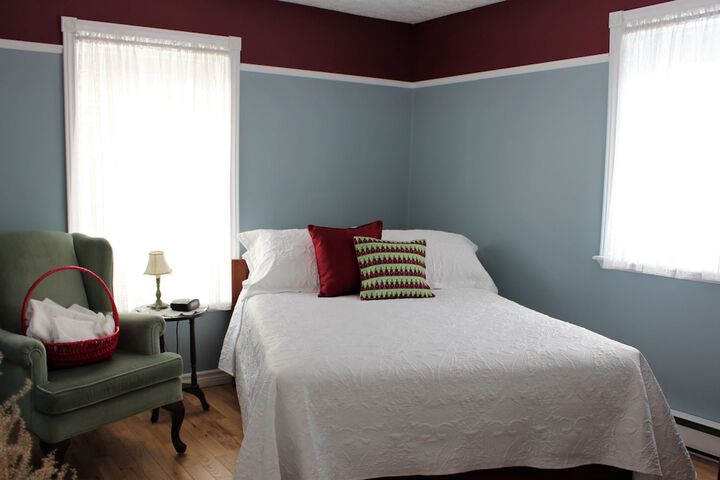 Room 14 of 33