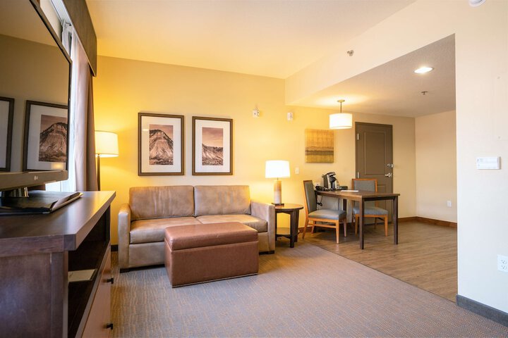 Room 95 of 118