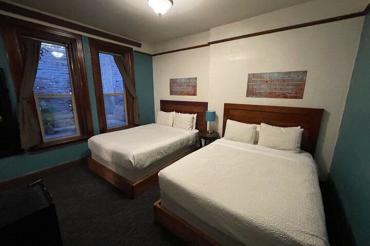 Room 62 of 92