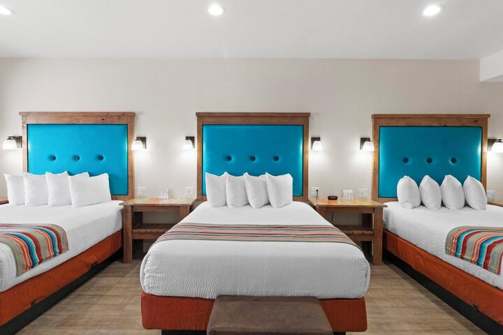 Bluff Dwellings Resort