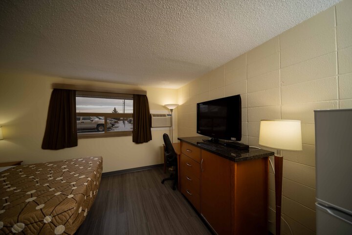 Room 58 of 82