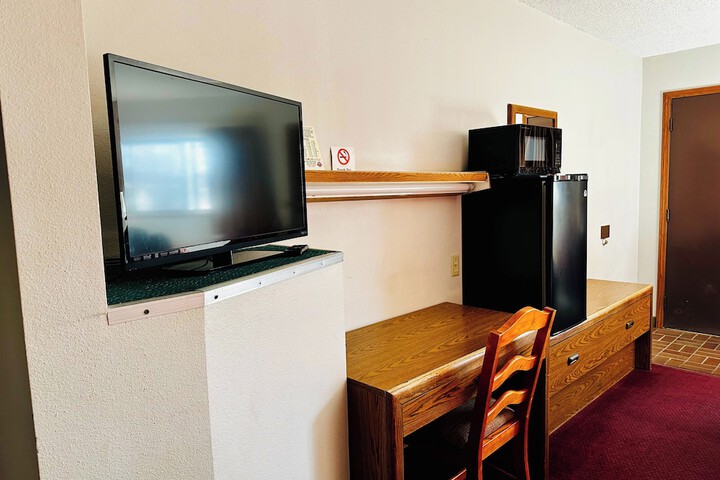 Room 13 of 21