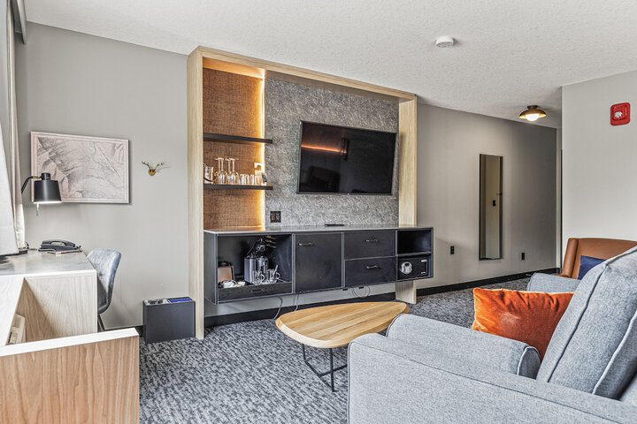 Everwild Canmore Hotel