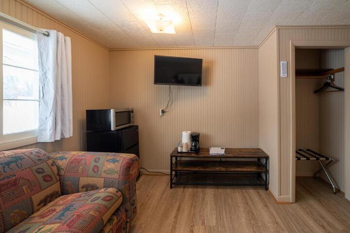 Star Gate Motel