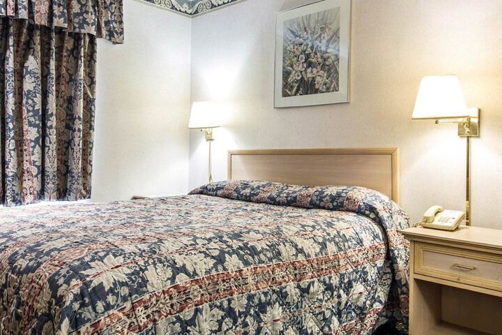 Room 15 of 24