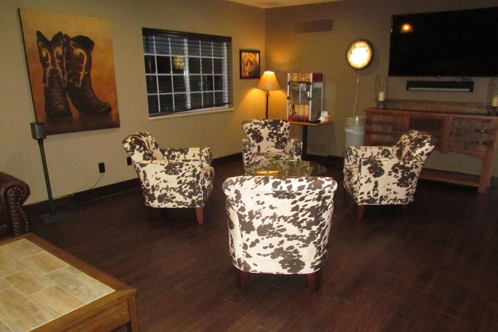 Hotel Interior 18 of 75