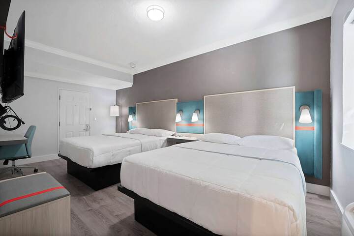Atrium Hotel Trademark Collection by Wyndham