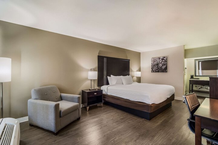 Room 41 of 58