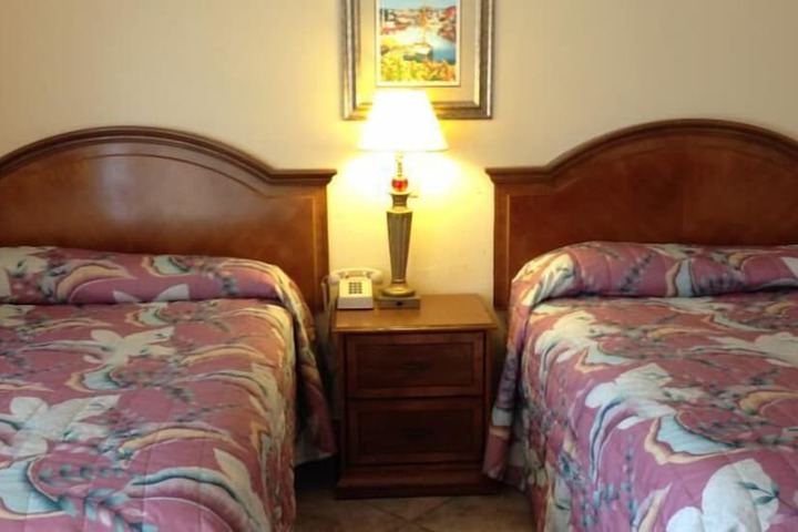 Room 16 of 19