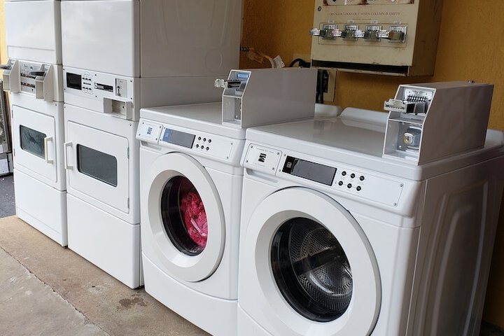 Laundry 27 of 28