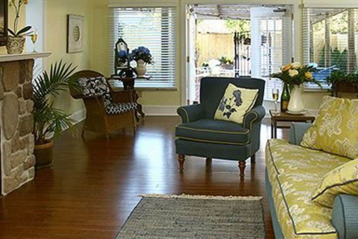 Room 44 of 56