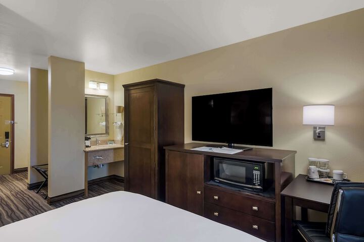 Room 19 of 26