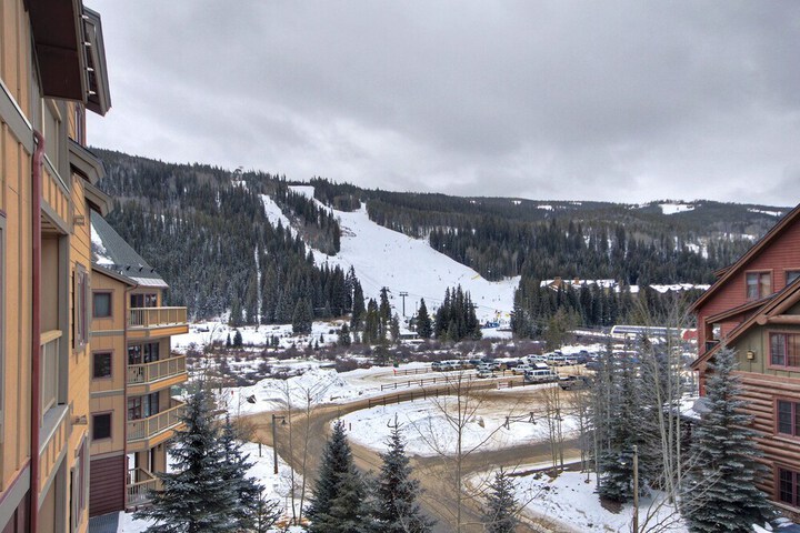 Hotel View 55 of 56