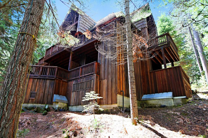 Yosemite Scenic Wonders - Fish Camp Area