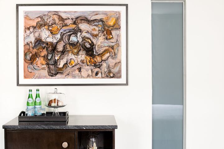 Hotel Deco Omaha Tapestry Collection by Hilton