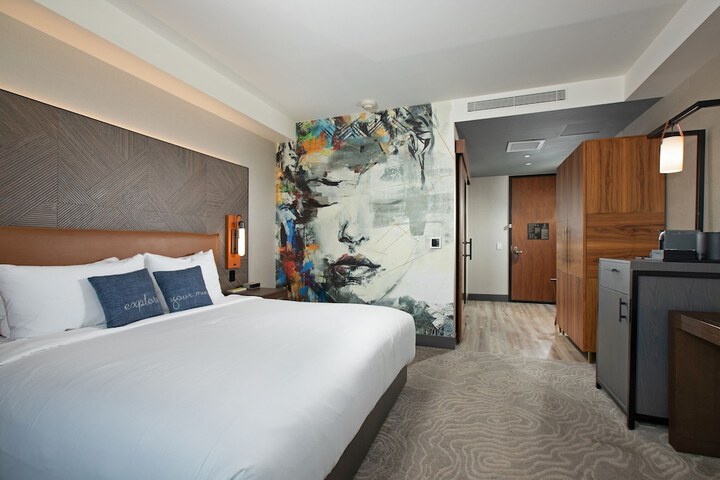 The Glenmark Glendale, a Tribute Portfolio Hotel