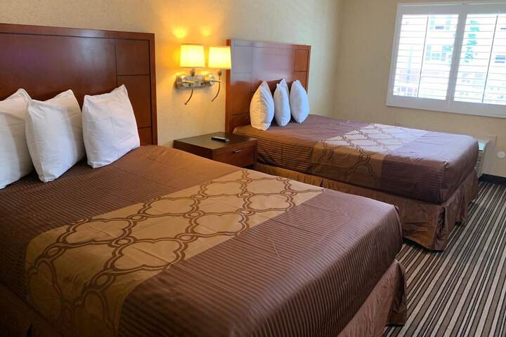 Room 16 of 37