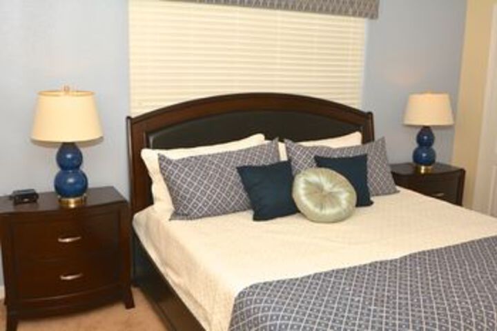 Rent a Villa Eagle Management Davenport
