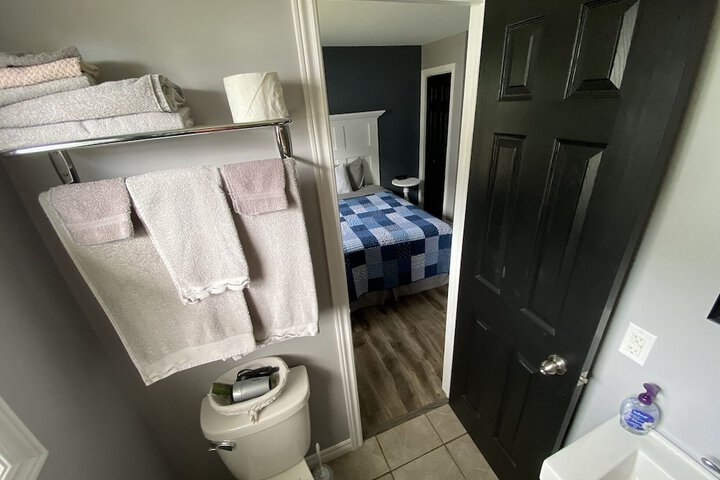 Room 65 of 102