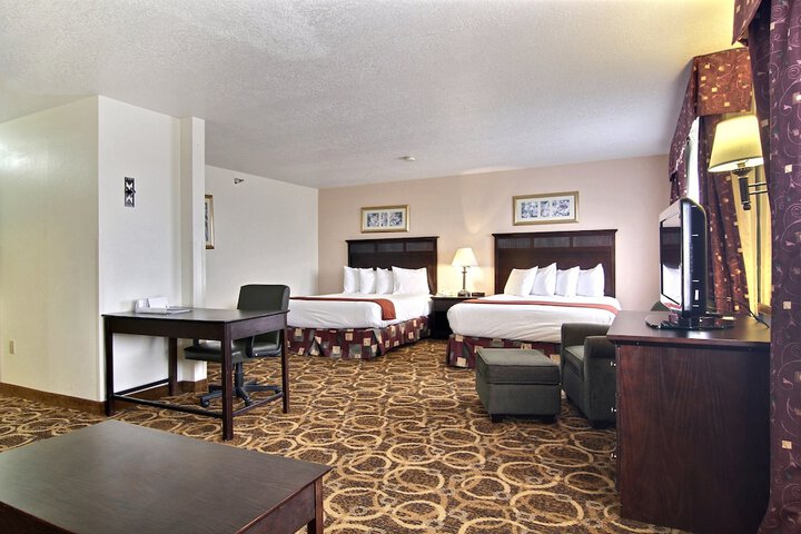Room 14 of 28