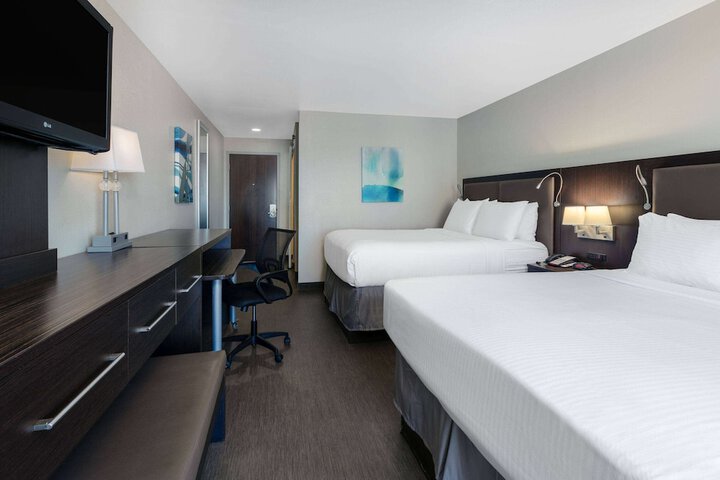 Room 47 of 60