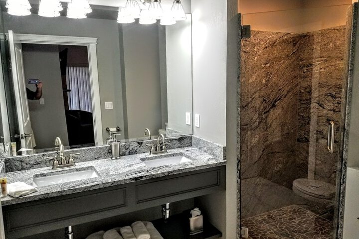 Room 56 of 115