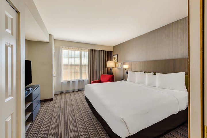 Country Inn & Suites by Radisson Findlay, OH
