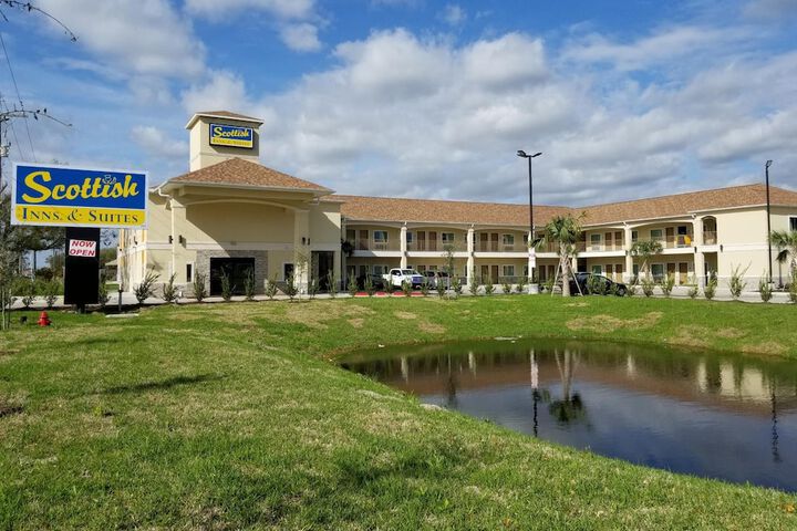 Hotel 3 of 23