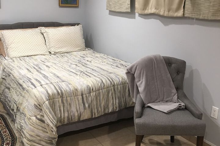 Room 16 of 39