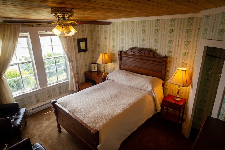 Room 50 of 113
