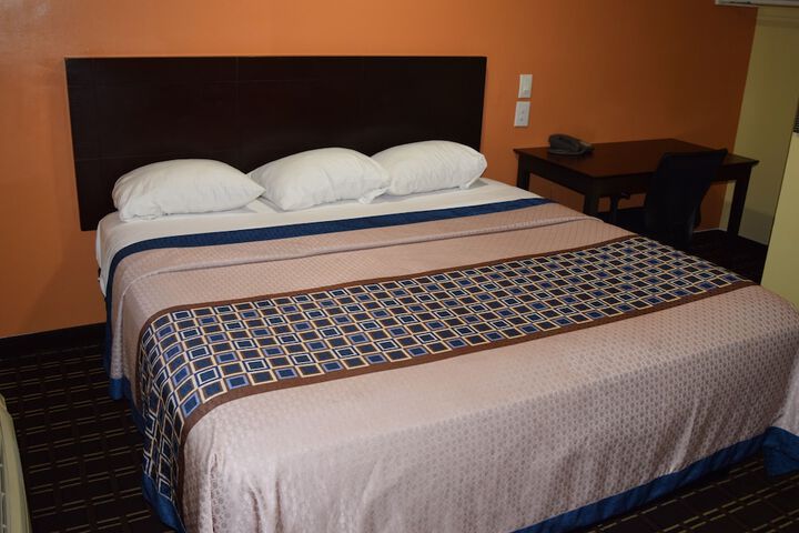 White Oaks Motel Pennsville / Carneys Point