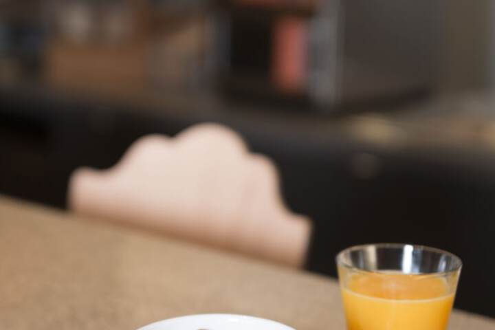 Breakfast/Coffee Service 27 of 32