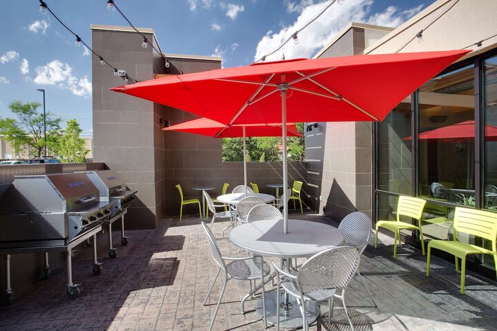 Terrace/Patio 25 of 26