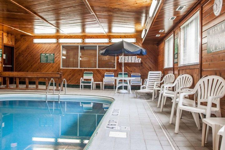 Pool 2 of 28