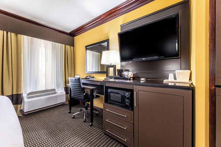 Comfort Suites Lake Jackson Clute