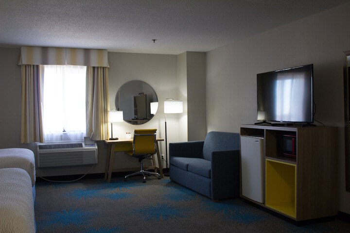 Room 38 of 40