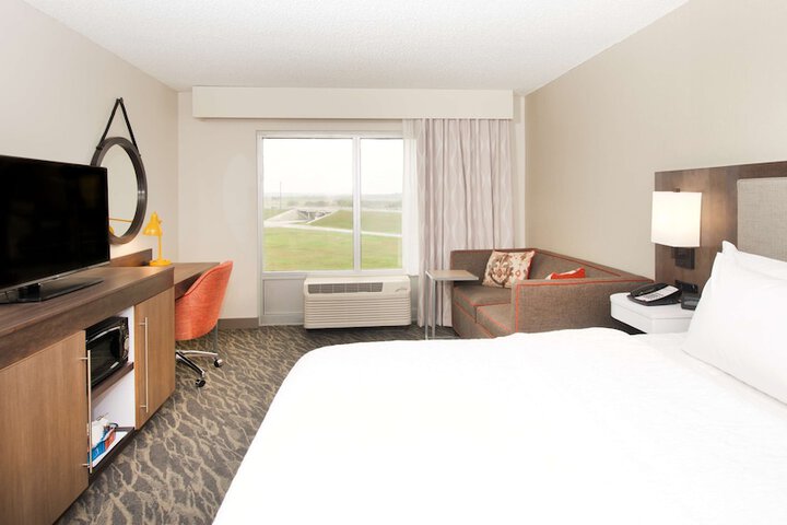 Room 17 of 60