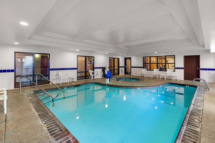 Comfort Suites Vacaville-Napa Valley Area