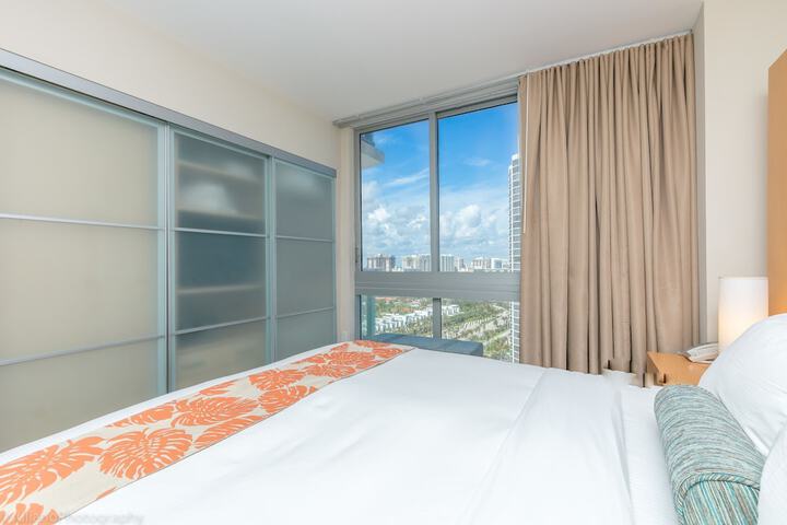 Room 42 of 119
