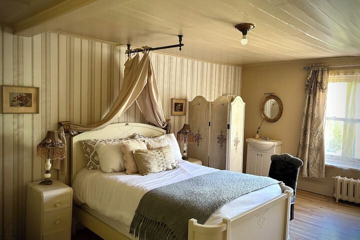 Auberge du Mange Grenouille