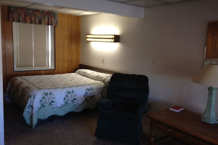 Room 49 of 81