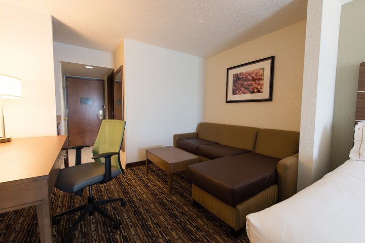 Room 18 of 55